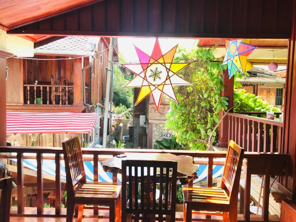 Apple Pensión Luang Prabang Exterior foto